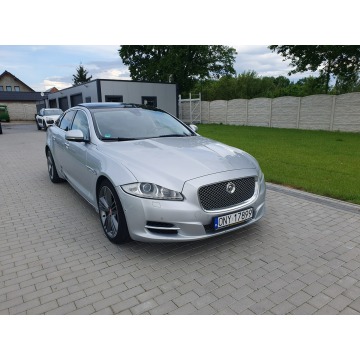 Jaguar XJ  Sedan/Limuzyna 2011,  3.0 diesel, automat - Na sprzedaż za 52 000 zł - Strobice - zdjęcie 9