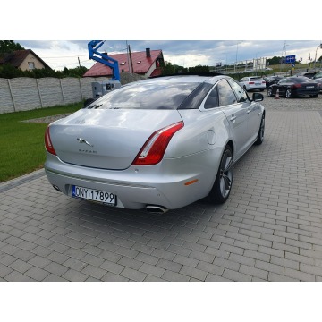 Jaguar XJ  Sedan/Limuzyna 2011,  3.0 diesel, automat - Na sprzedaż za 52 000 zł - Strobice - zdjęcie 11