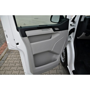 Volkswagen Transporter  Bus 2018,  2.0 diesel - Na sprzedaż za 59 900 zł - Ostrów Mazowiecka - zdjęcie 12