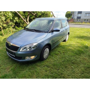 Skoda Fabia  Hatchback 2010,  1.2 benzyna - Na sprzedaż za 12 600 zł - Jarocin - zdjęcie 2