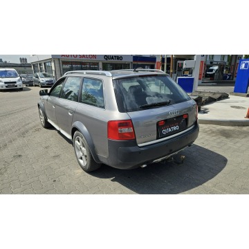 Audi A6 Allroad 2004,  2.5 diesel, automat - Na sprzedaż za 8 700,00 zł - Warszawa - zdjęcie 4