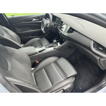 Opel Insignia 2018,  2.0 diesel, automat - Na sprzedaż za 37 900 zł - Zagórów - zdjęcie 8