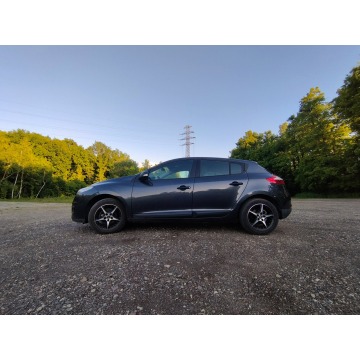Renault Megane  Hatchback 2012,  1.6 benzyna - Na sprzedaż za 16 900 zł - Wałbrzych - zdjęcie 3