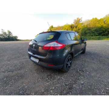 Renault Megane  Hatchback 2012,  1.6 benzyna - Na sprzedaż za 16 900 zł - Wałbrzych - zdjęcie 6