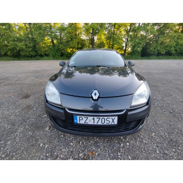 Renault Megane  Hatchback 2012,  1.6 benzyna - Na sprzedaż za 16 900 zł - Wałbrzych - zdjęcie 9