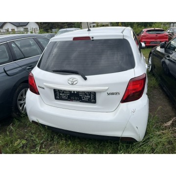 Toyota Yaris  Hatchback 2016,  1.3 benzyna - Na sprzedaż za 13 900 zł - Zagórów - zdjęcie 4