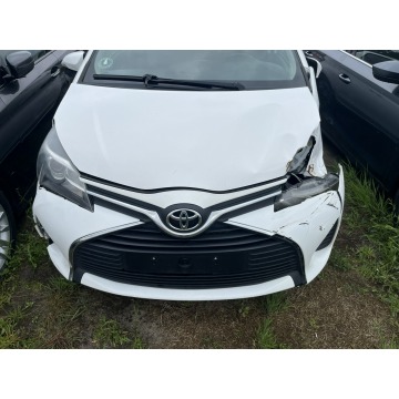 Toyota Yaris  Hatchback 2016,  1.3 benzyna - Na sprzedaż za 13 900 zł - Zagórów - zdjęcie 12