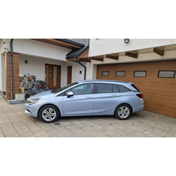 Opel Astra  Kombi 2016,  1.4 benzyna - Na sprzedaż za 33 900 zł - Ostrołęka - zdjęcie 2