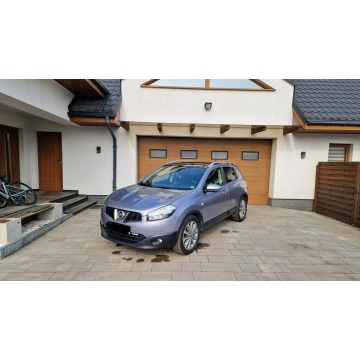 Nissan Qashqai - SUV lift 141KM , Pełne Wyposażenie , stan bdb % GWARANCJA %