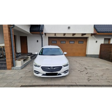 Opel Insignia  Kombi 2017,  1.5 benzyna - Na sprzedaż za 46 900 zł - Ostrołęka - zdjęcie 2