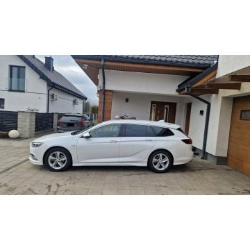 Opel Insignia  Kombi 2017,  1.5 benzyna - Na sprzedaż za 46 900 zł - Ostrołęka - zdjęcie 4