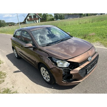 Hyundai i20  Hatchback 2017,  1.3 benzyna - Na sprzedaż za 19 900 zł - Zagórów - zdjęcie 7