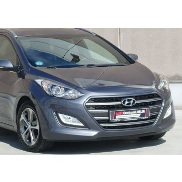 Hyundai i30  Kombi 2016,  1.6 diesel - Na sprzedaż za 33 500 zł - Lublin - zdjęcie 4