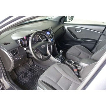 Hyundai i30  Kombi 2016,  1.6 diesel - Na sprzedaż za 33 500 zł - Lublin - zdjęcie 12