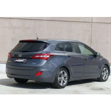Hyundai i30  Kombi 2016,  1.6 diesel - Na sprzedaż za 33 500 zł - Lublin - zdjęcie 10
