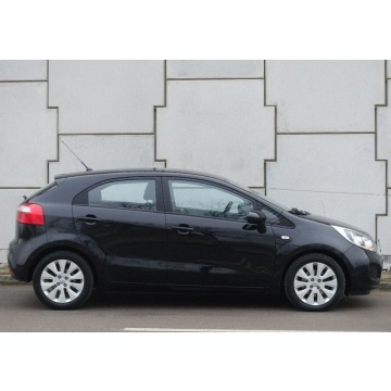 Kia Rio  Hatchback 2011,  1.4 benzyna - Na sprzedaż za 22 500 zł - Lublin - zdjęcie 3