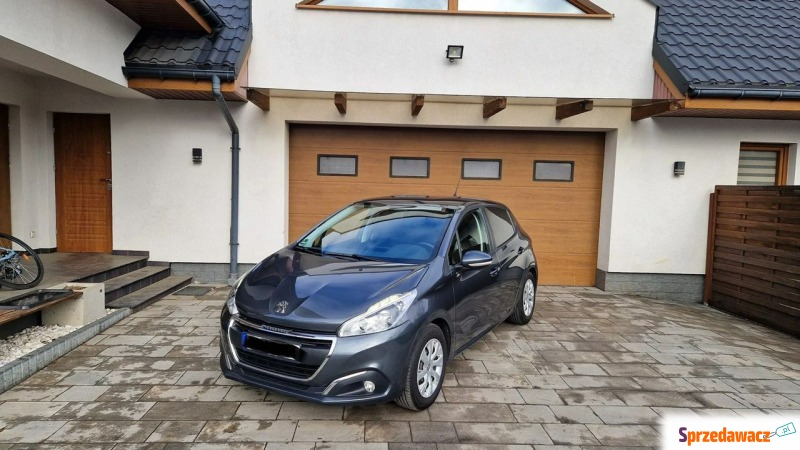 Peugeot 208  Hatchback 2016,  1.0 benzyna - Na sprzedaż za 20 900 zł - Ostrołęka