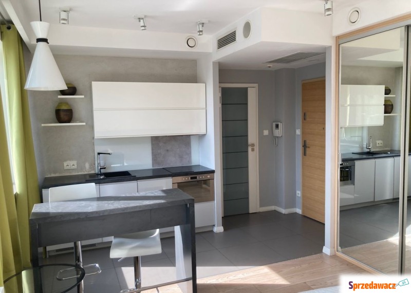 1pok, 30met, Okolice Rynku BALKON...