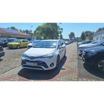 Toyota Avensis  Sedan/Limuzyna 2018,  2.0 diesel - Na sprzedaż za 49 900 zł - Częstochowa - zdjęcie 2