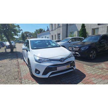 Toyota Avensis  Sedan/Limuzyna 2018,  2.0 diesel - Na sprzedaż za 49 900 zł - Częstochowa - zdjęcie 3