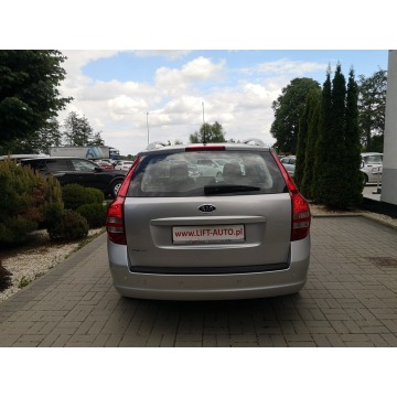 Kia Ceed 2007,  1.6 benzyna - Na sprzedaż za 13 900 zł - Strzegom - zdjęcie 7