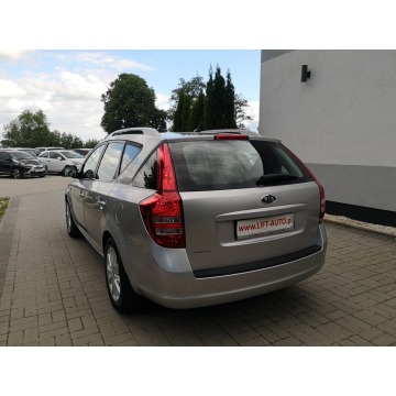 Kia Ceed 2007,  1.6 benzyna - Na sprzedaż za 13 900 zł - Strzegom - zdjęcie 8