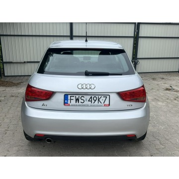 Audi A1  Hatchback 2012,  1.6 diesel - Na sprzedaż za 21 999 zł - Gostyń - zdjęcie 4