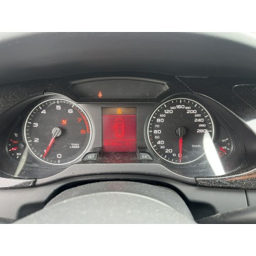 Audi A4 2009,  1.8 benzyna - Na sprzedaż za 10 000,00 zł - Zagórów - zdjęcie 12
