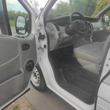 Renault Trafic 2005,  1.9 diesel - Na sprzedaż za 16 900 zł - Nowe Miasto nad Pilicą - zdjęcie 11