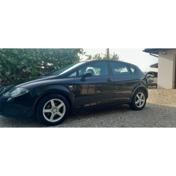 Seat Leon  Hatchback 2009,  1.6 benzyna - Na sprzedaż za 15 900 zł - Dudki - zdjęcie 9