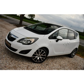 Opel Meriva  Hatchback 2011,  1.4 benzyna - Na sprzedaż za 21 999 zł - Nowe Sójki - zdjęcie 12