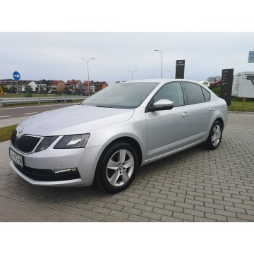 Skoda Octavia  Liftback 2018,  1.5 benzyna - Na sprzedaż za 54 500 zł - Wejherowo - zdjęcie 2
