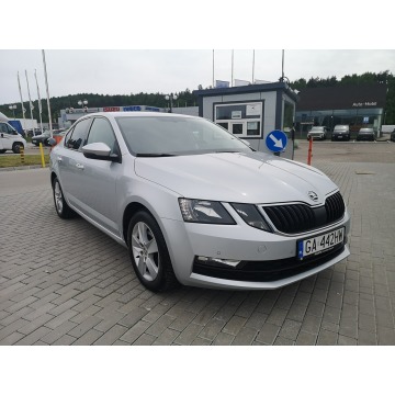 Skoda Octavia  Liftback 2018,  1.5 benzyna - Na sprzedaż za 54 500 zł - Wejherowo - zdjęcie 4