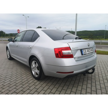 Skoda Octavia  Liftback 2018,  1.5 benzyna - Na sprzedaż za 54 500 zł - Wejherowo - zdjęcie 7