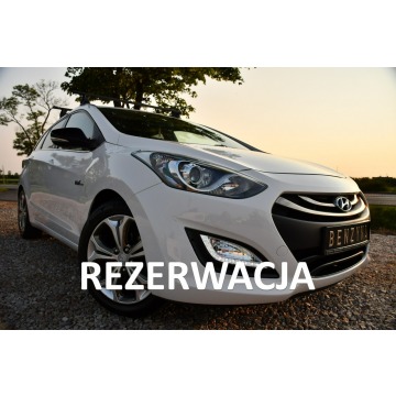 Hyundai i30 - 1.6i#135PS#Lift#Ledy#Climatr#Navi#Start Stop#Świeży Import#Gwarancja!!