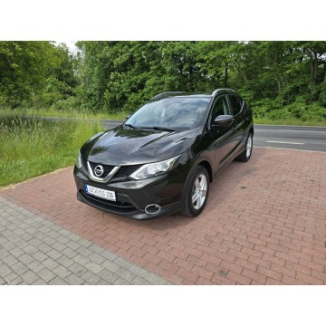 Nissan Qashqai II 1,6 benzyna z oryginalnym przebiegiem 176 tys km !