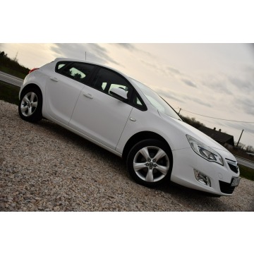 Opel Astra  Hatchback 2011,  1.4 benzyna - Na sprzedaż za 21 999 zł - Nowe Sójki - zdjęcie 7