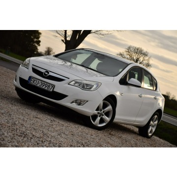 Opel Astra  Hatchback 2011,  1.4 benzyna - Na sprzedaż za 21 999 zł - Nowe Sójki - zdjęcie 10