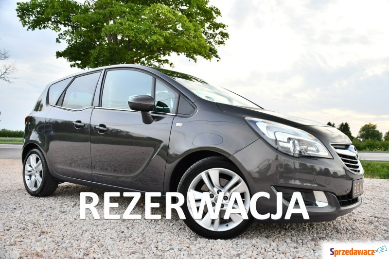 Opel Meriva  Hatchback 2015,  1.4 benzyna, automat - Na sprzedaż za 29 999 zł - Nowe Sójki