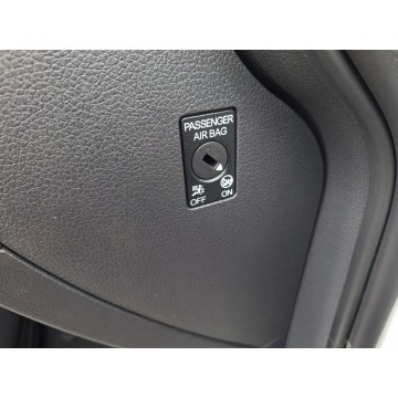 Volkswagen Golf  Kombi 2013,  1.6 diesel - Na sprzedaż za 34 900 zł - Olsztyn - zdjęcie 10