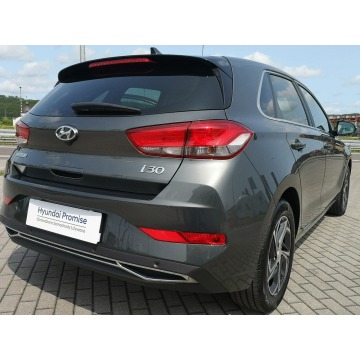 Hyundai i30  Hatchback 2022,  1.5 benzyna - Na sprzedaż za 72 900 zł - Wejherowo - zdjęcie 9