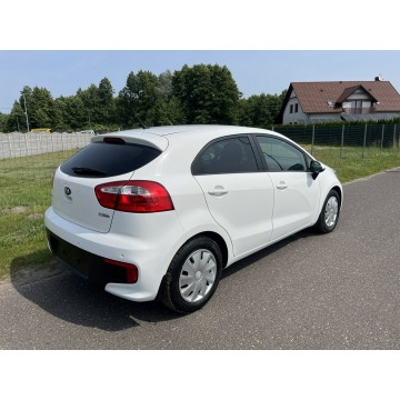 Kia Rio  Hatchback 2016,  1.2 benzyna - Na sprzedaż za 18 900 zł - Zagórów - zdjęcie 3