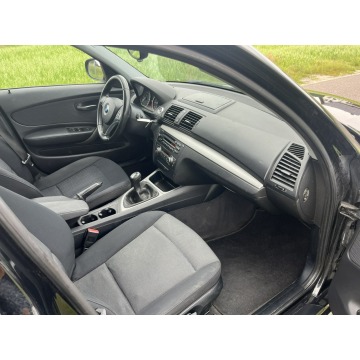BMW Seria 1  Hatchback 2011,  2.0 diesel - Na sprzedaż za 11 900 zł - Zagórów - zdjęcie 5