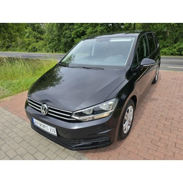 Volkswagen Touran  Minivan/Van 2018,  1.6 diesel, automat - Na sprzedaż za 57 900 zł - Cielcza - zdjęcie 2
