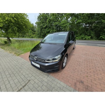Volkswagen Touran  Minivan/Van 2018,  1.6 diesel, automat - Na sprzedaż za 57 900 zł - Cielcza - zdjęcie 3