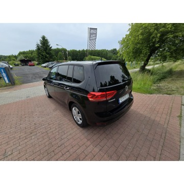Volkswagen Touran  Minivan/Van 2018,  1.6 diesel, automat - Na sprzedaż za 57 900 zł - Cielcza - zdjęcie 7