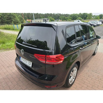 Volkswagen Touran  Minivan/Van 2018,  1.6 diesel, automat - Na sprzedaż za 57 900 zł - Cielcza - zdjęcie 10