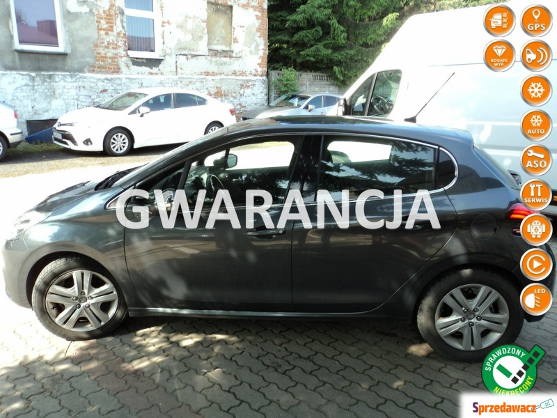 Peugeot 208  Hatchback 2016,  1.2 benzyna - Na sprzedaż za 22 000 zł - Lublin