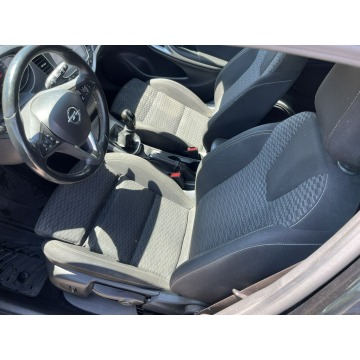 Opel Astra  Hatchback 2017,  1.4 benzyna - Na sprzedaż za 20 000 zł - Zagórów - zdjęcie 11