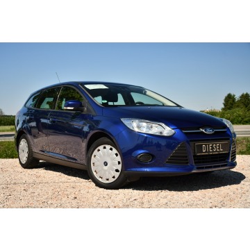 Ford Focus 2014,  1.6 diesel - Na sprzedaż za 19 999 zł - Nowe Sójki - zdjęcie 11